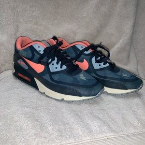 Nike Air Max 90